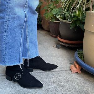 Black Zara suede leather booties